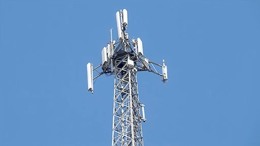 OSB’NİN 7. ETABINDA BAZ İSTASYONU KURULUMU BAŞLADI
