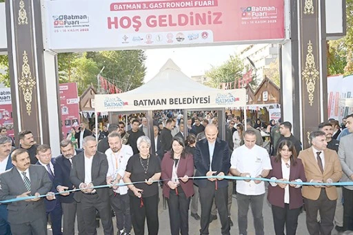 GASTRONOMİ FUARI ZİYARETÇİLERE KAPILARINI AÇTI