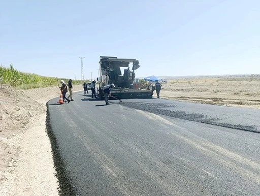 “HEDEFLENEN ASFALT MİKTARINA ULAŞIYORUZ”