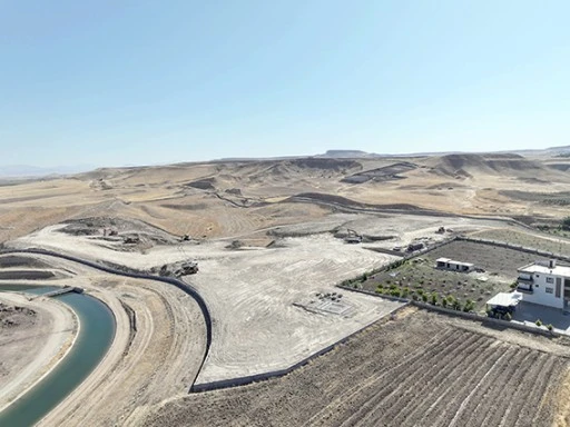 KENT MEZARLIĞI’NDA ÖRNEK AİLE MEZARLIĞI OLUŞTURULUYOR