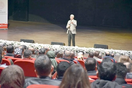 SINIF &Ouml;ĞRETMENLERİ DEĞERLENDİRME TOPLANTISI YAPILDI