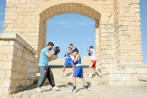 MALABADİ KÖPRÜSÜ’NDE BOKS MAÇI!