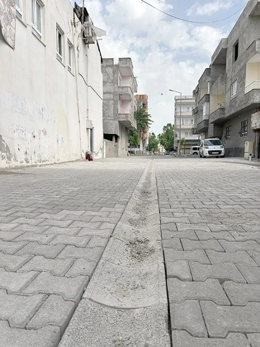 75 BİN METREKARE PARKE TAŞI DÖŞENDİ