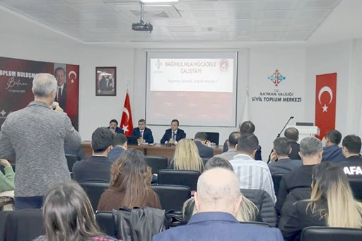 BAĞIMLILIKLA M&Uuml;CADELE &Ccedil;ALIŞTAYI GER&Ccedil;EKLEŞTİRİLDİ