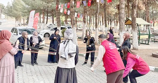 GENÇLİK MERKEZLERİ ÇOCUKLARIN VAZGEÇİLMEZ ADRESİ