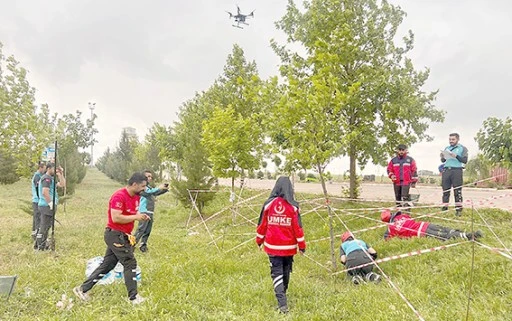 KIRA DAĞI MESİRE ALANI UMKE KAMPINA EV SAHİPLİĞİ YAPTI