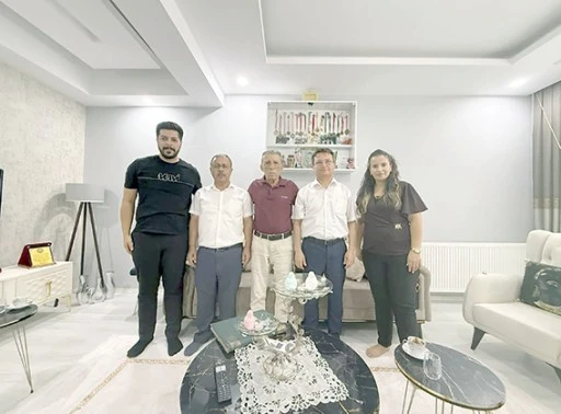 BATMAN DEFTERDARLIĞINDAN ŞEHİT AİLELERİ VE GAZİLERE ANLAMLI ZİYARET