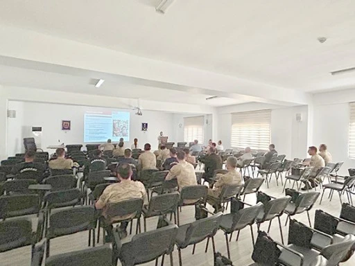 İNSAN KAÇAKÇILIĞINA KARŞI TOPLANTI