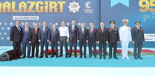 MALAZGİRT ZAFERİ'NİN 954. YIL DÖNÜMÜ COŞKUYLA KUTLANDI