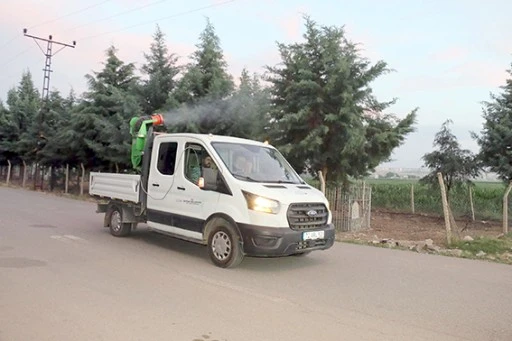 İLAÇLAMA ÇALIŞMALARI DEVAM EDİYOR