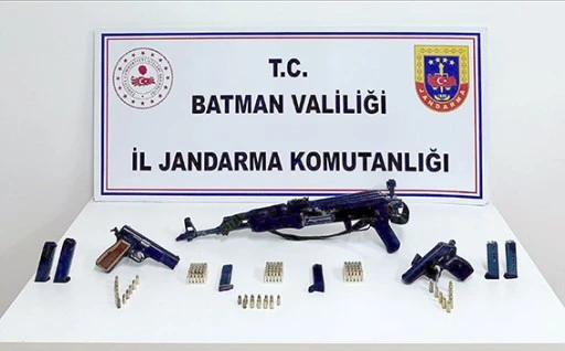 SİLAH VE MÜHİMMAT ELE GEÇİRİLDİ: 1 KİŞİ TUTUKLANDI