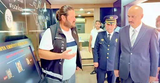 NARKO TIR BATMAN’DA VATANDAŞLARI BİLİNÇLENDİRDİ