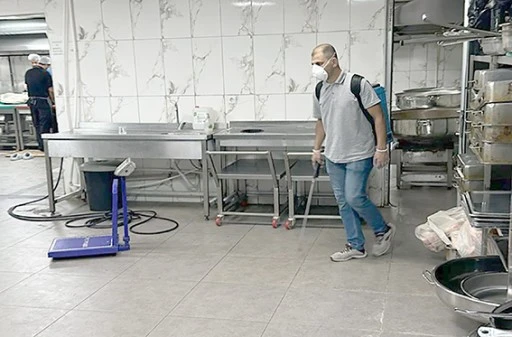 EKMEK DAĞITIM NOKTALARI VE AŞEVİ İLAÇLANDI