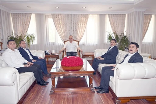 SİİRT VALİ YARDIMCILARINDA VALİ CANALP’A ZİYARET