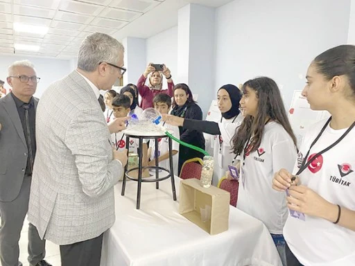 ZİYA GÖKALP ORTAOKULU TÜBİTAK BİLİM FUARI