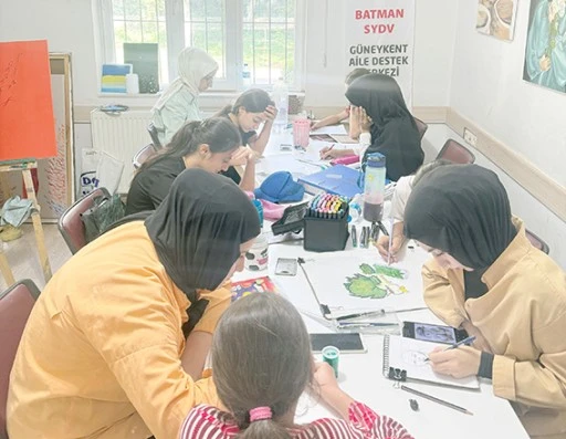 GÜNEYKENT ADEM’DE RESİM KURSU BAŞLADI