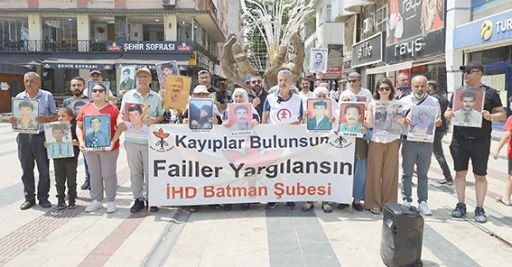 İHD, 695. EYLEMİNİ YAPTI