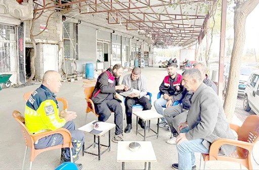 KOZLUK’TA BAŞIBOŞ HAYVANLARA KARŞI FARKINDALIK ÇALIŞMASI