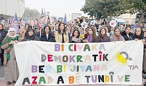 İHD “KADINA YÖNELİK ŞİDDET ARTARAK SÜRÜYOR”