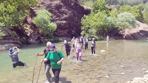GÜNEYDOĞU’DA SICAKTAN KAÇANLAR ZORE KANYONUNA AKIN EDİYOR