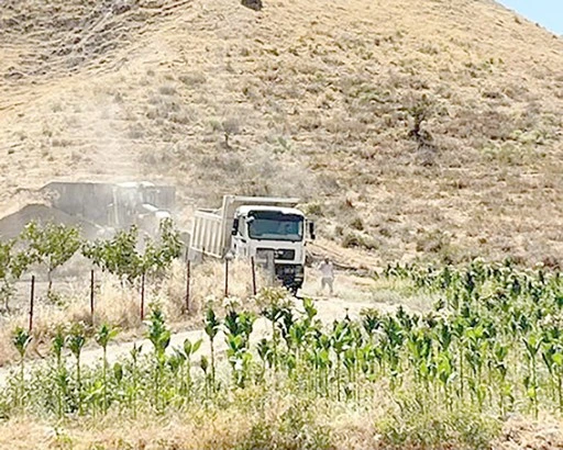KÖYLERDE ALTYAPI VE ÜSTYAPI ÇALIŞMALARI SÜRÜYOR