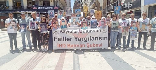 İHD, 690. EYLEMİNİ YAPTI