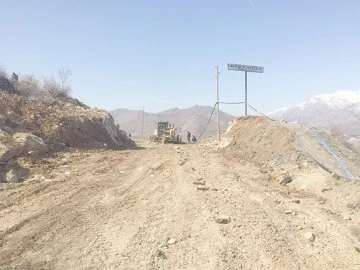 SORUNLU YOL ONARILDI